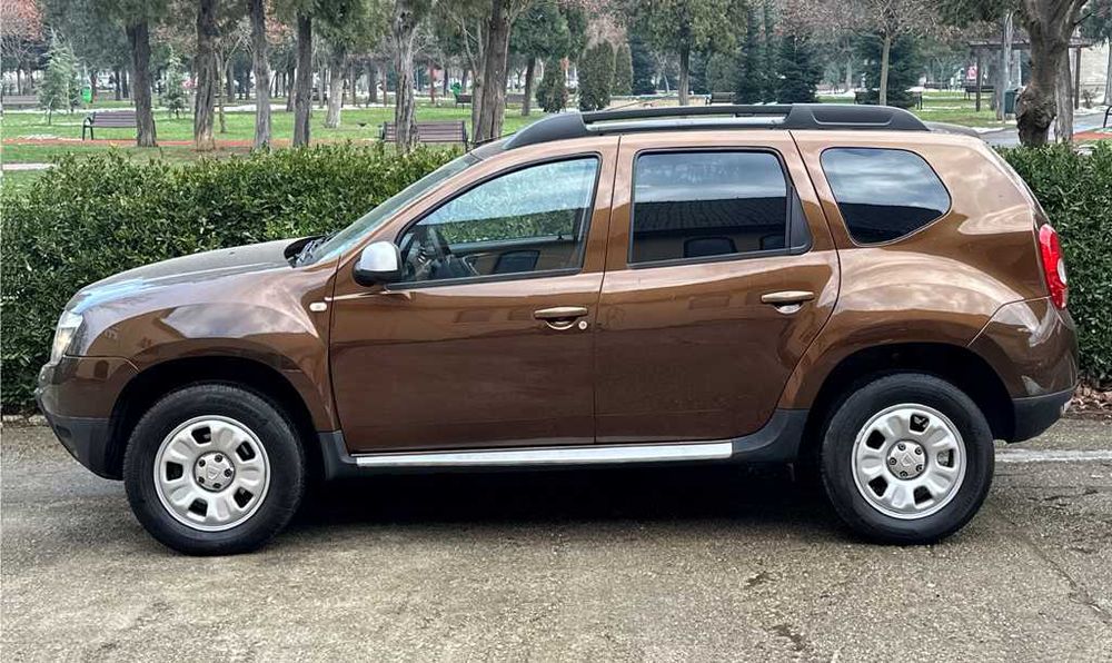 Dacia DUSTER 4x4 an 2013-1.5 Diesel-EURO 5-Dotari PLUS-Super INGRIJIT