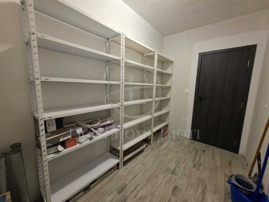 Продава се Тристаен апартамент в Пловдив, Христо Смирненски - 126 кв.м за 1739 €/кв.м - Снимка #12
