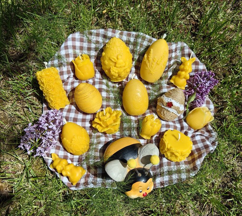 Восъчни свещи от натурален пчелен восък - ръчно изработени