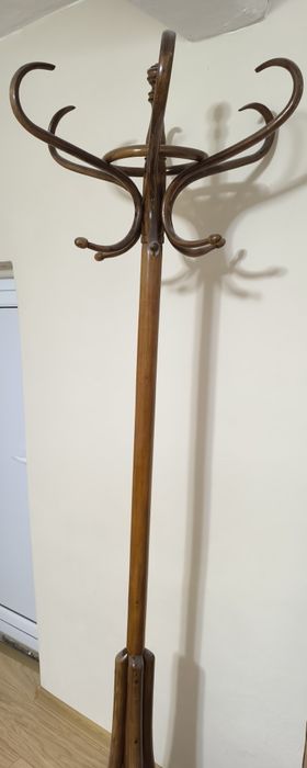 Продавам закачалка битова