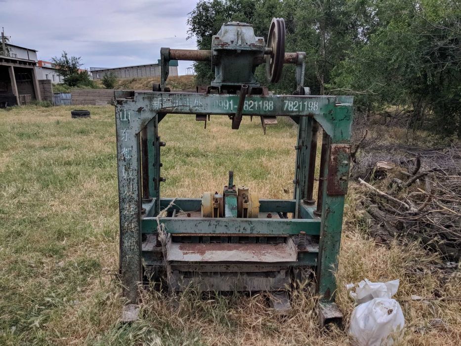 Шлакоблочный станок