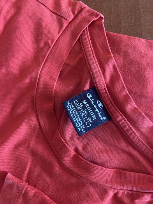 Мъжка тениска Champion!Лека и удобна!Размер на снимката!