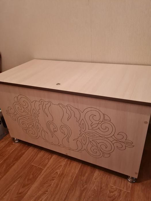 Ағаштан жасалған сандық