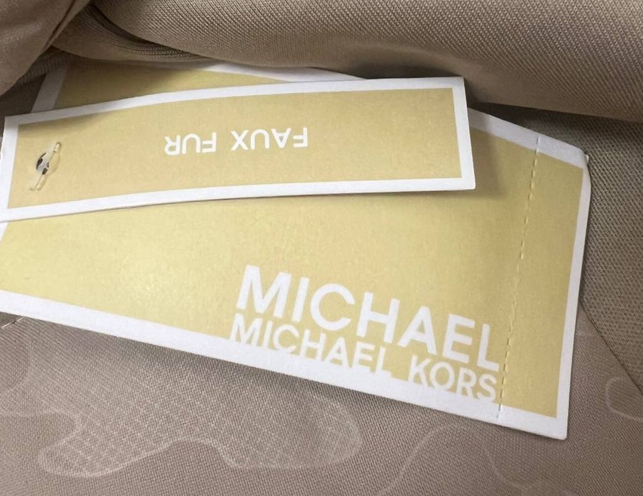 Michael Kors Куртка продаётся заказали из USA!