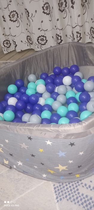 Продам сухой бассейн с шариками
