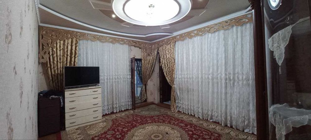 Toshkent shahar Olmazor tumanida hovli sotiladi