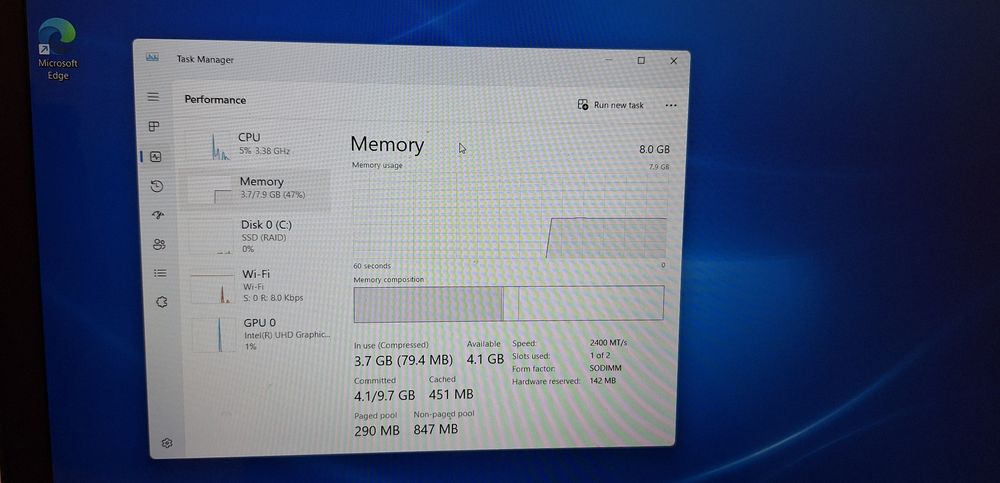 Лаптоп Latitude 5590