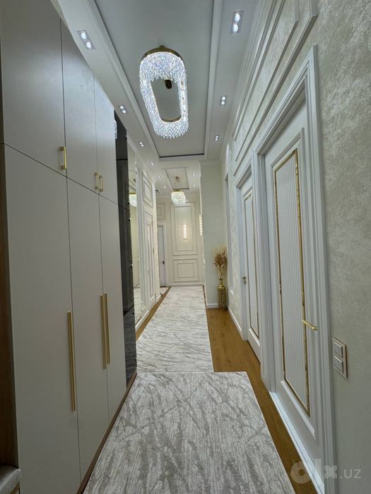 Vegas tower. 100 m2  4/1/16
