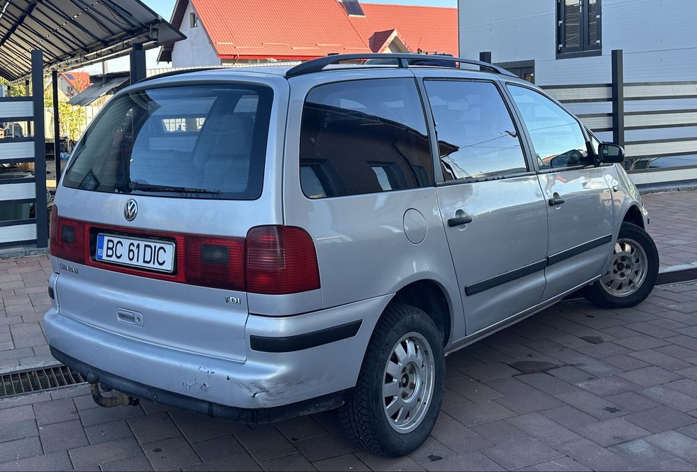 Vw sharan 1.9 diesel 131 cp 7 locuri 2002
