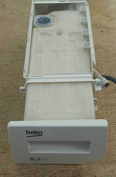 Rezervor condens complet Uscator haine BEKO DPY 8506 GXB1 / R31