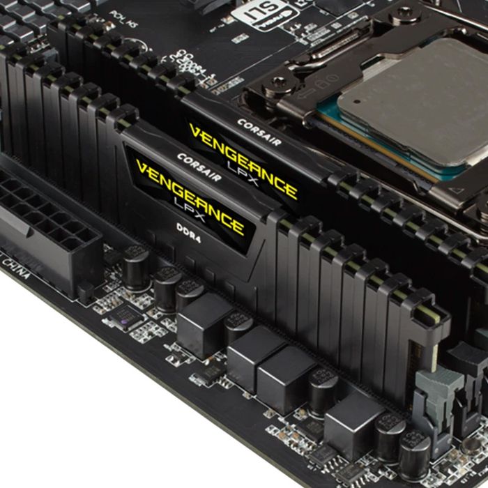 16GB RAM DDR4 3600MHz Corsair Vengeance