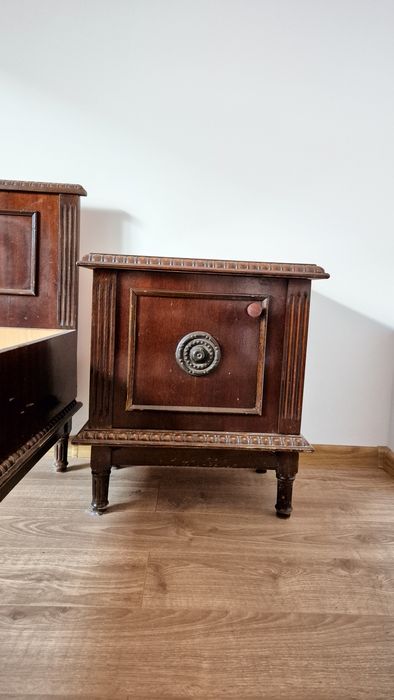 Set  dormitor vintage, anii '80 PERLA – lemn masiv