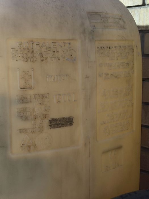 Продам бак на 1500литров