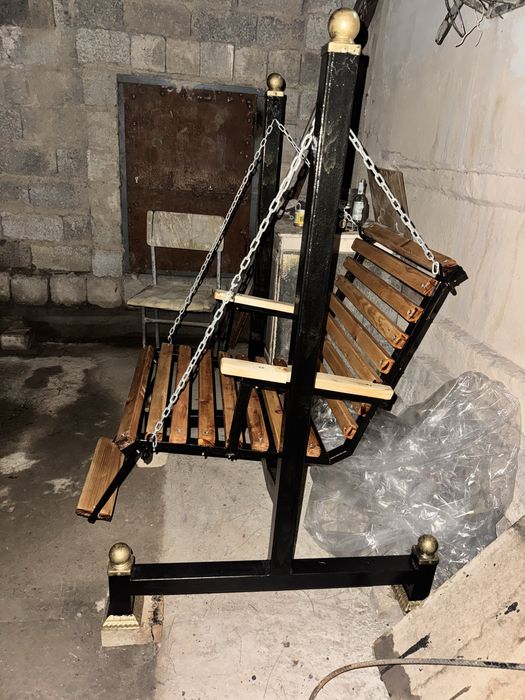 Качели садовые металл и дерево