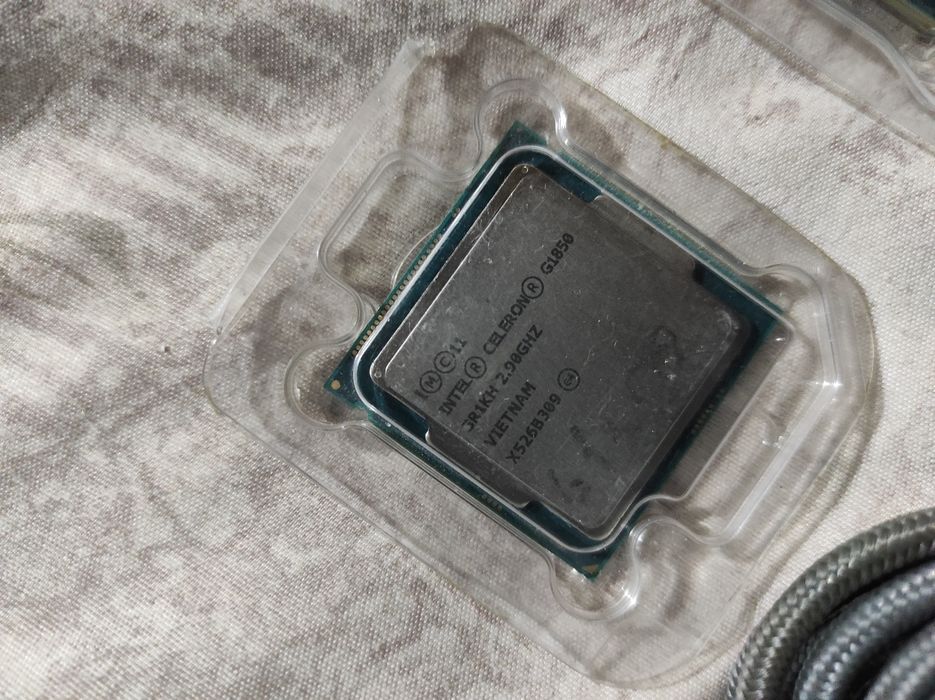 Hard 500gb HDD Prossesor Renegade klavatura sirochna sotiladi