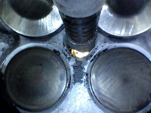 Проверка двигателя с эндоскопом