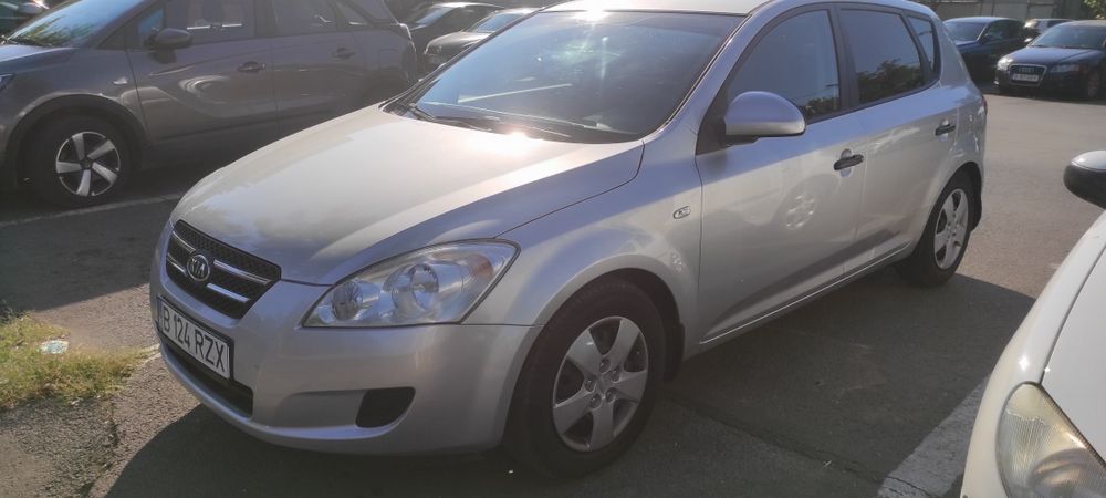 Kia Cee'd 2008 , 1.4 Benzină , Proprietar Persoană Fizică , ITP Proaspăt + Mecanică Nouă.