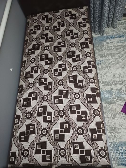 кровать в хорошем состоянии