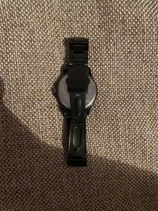 Наручные часы Casio