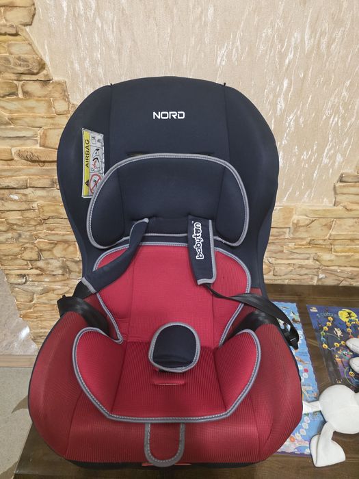 Продаю автокресло