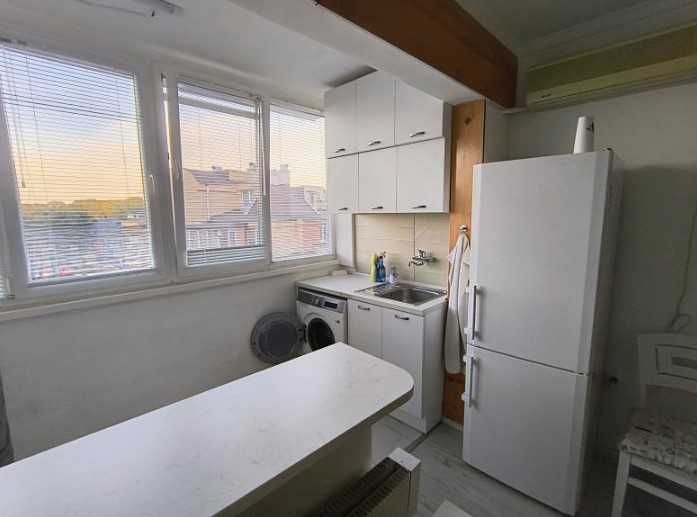 Дава се под наем Двустаен апартамент в София, Изток - 50 кв.м за 511 € - Снимка #1