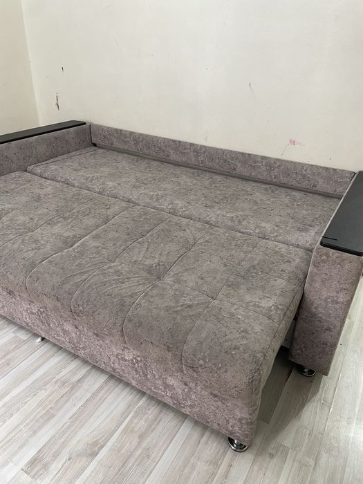 продам диван самовывоз