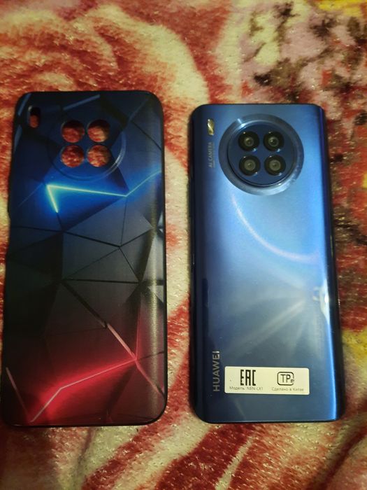 Продам HUAWEI HOVA 8i.