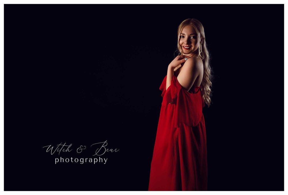 Fotograf Profesionist – Cluj Napoca – Ședinte foto profesionale: Portret, Boudoir, Fine Art & Content Creator