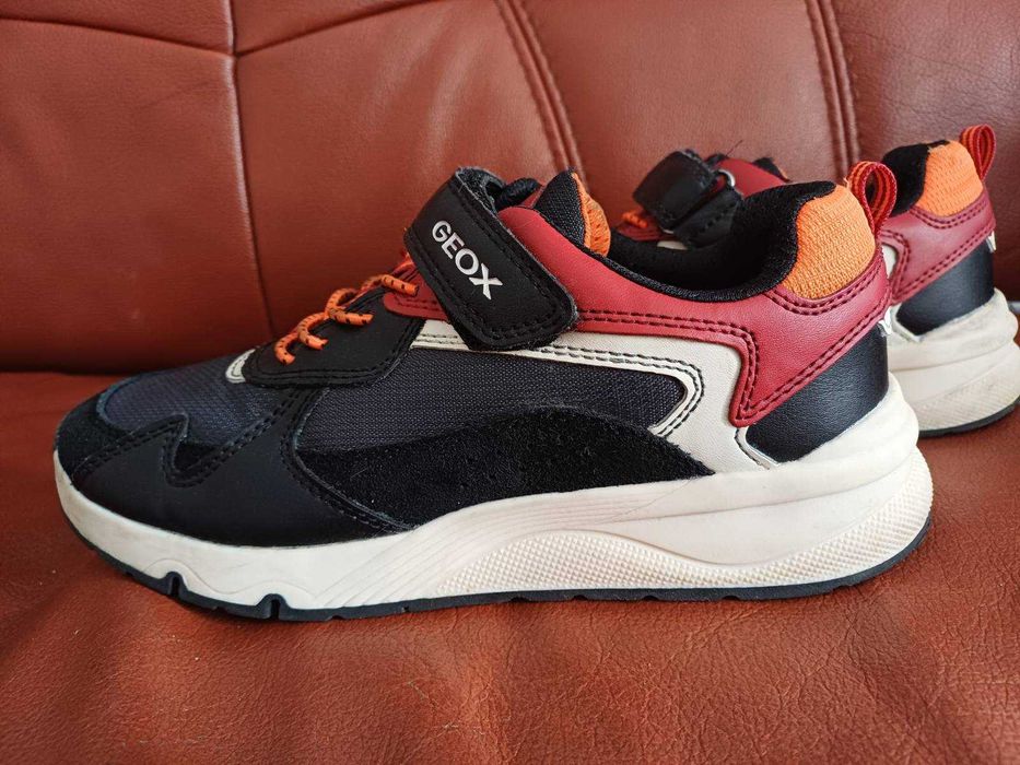 Сникерси Geox за момче