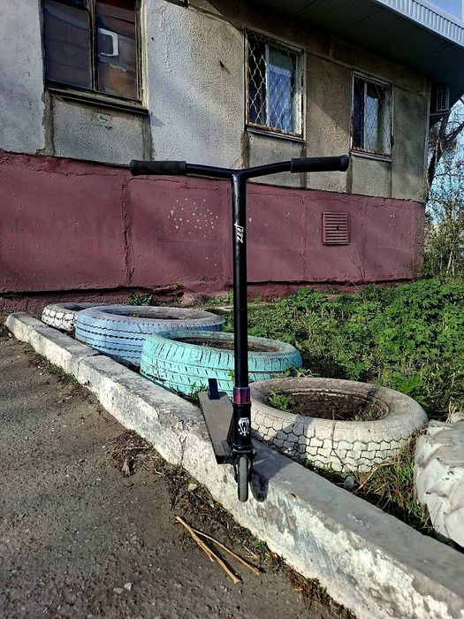 Самокат трюковой