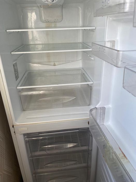 Холодильник LG экспресскул