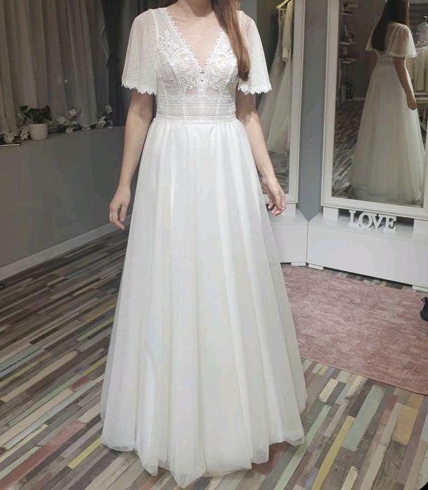 Rochie de mireasa A line cu mâneci detasabile