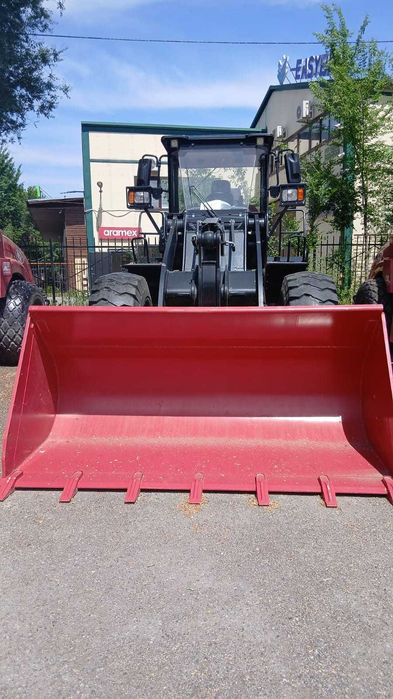 Фронтальный погрузчик IKA WL936H