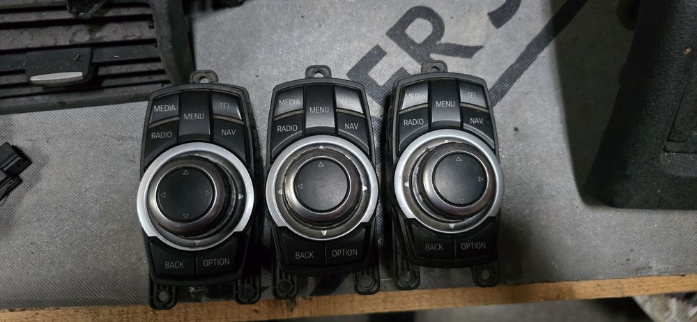 Джойстик навигация BMW F30