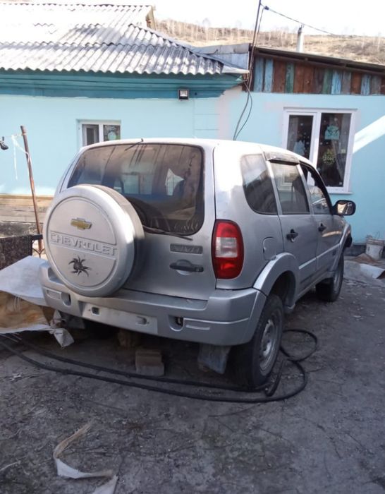 Продам  Niva CHEVROLET
