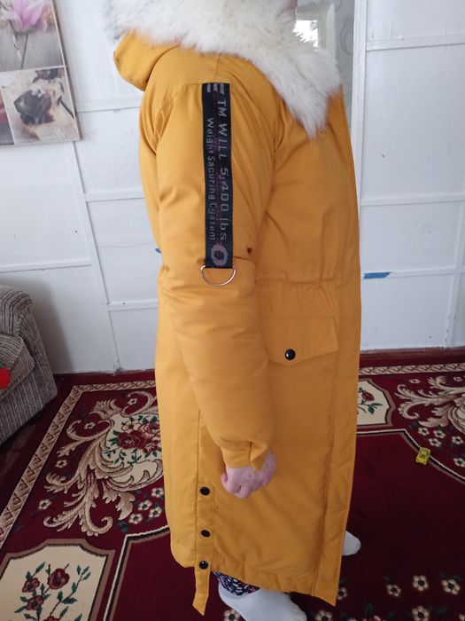 Продам б/у куртку, 42р,в отличном состоянии