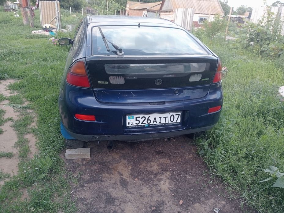 Продам авто Мазда 323