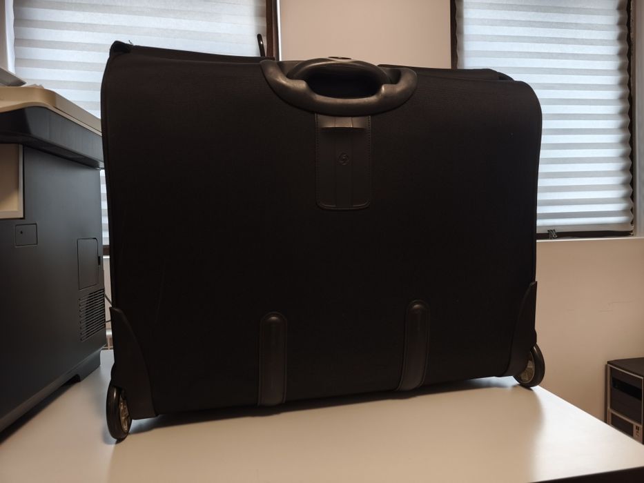 Куфар за костюми Samsonite