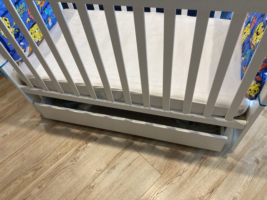 Детска дървена кошара + матрак