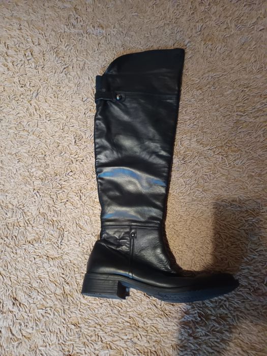 Дамски ботуши тип чизми