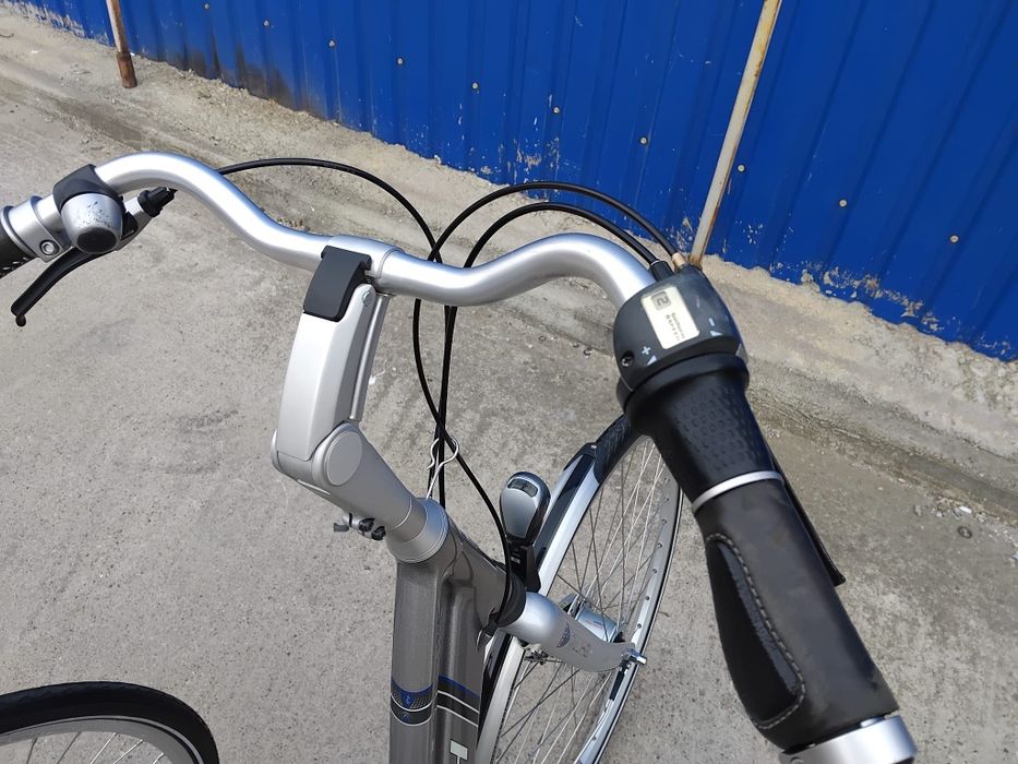 Vând biciclete din aluminiu pentru pentru persoanele mai înalte