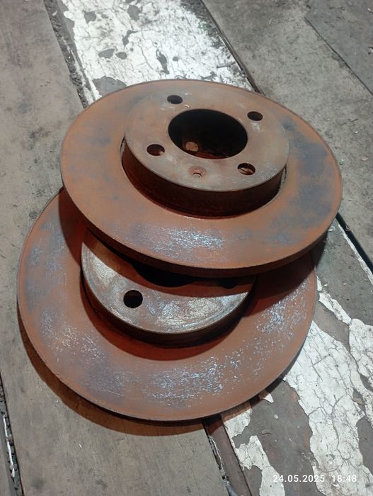 Диски тормозные пасст б3