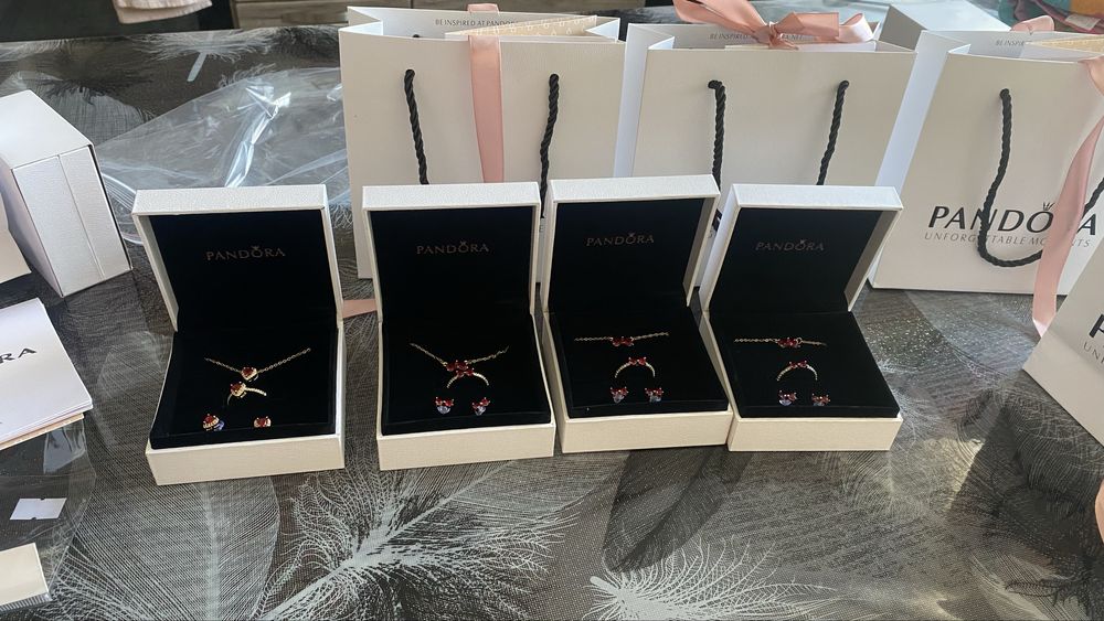 разные наборы Пандоры