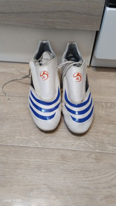 Футбольные бутцы б/у