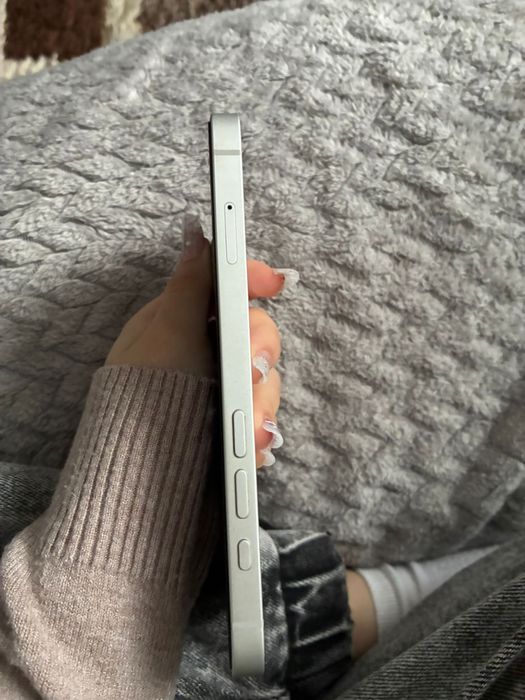 Iphone 16e 8 Gb Ram 128 Gb