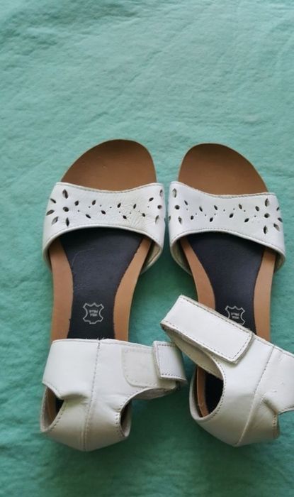 Sandale dama Lasocki din piele,noi