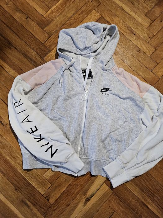 Горнища и блузи на Nike