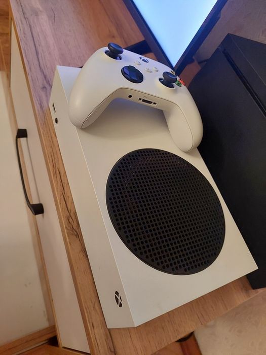 Xbox Series S на 512 GB