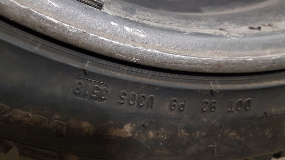 235х45х19 зимни гуми