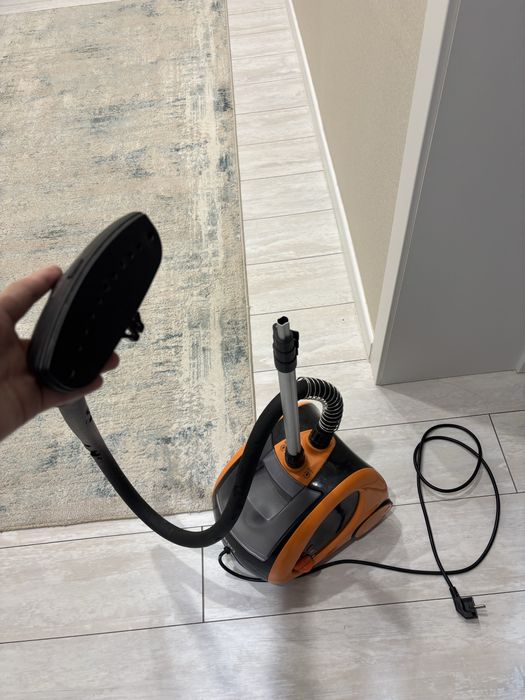 Паровой утюг 5000 тг